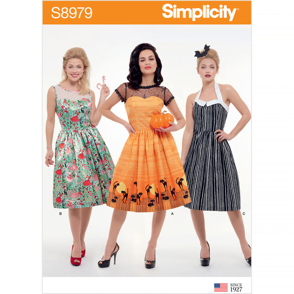 8979 Ladies Classic Halloween Costume