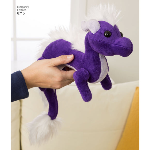 8715 Stuffed Dragons